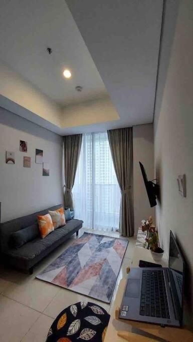 2 Bed Room Apartment In West Джакарта Екстериор снимка